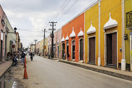 © ostill / shutterstock.com Straße in Valladolid, Yucatan © ostill / shutterstock.com